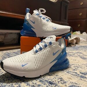 Nike Women’s Air Max 270 Size 8.5